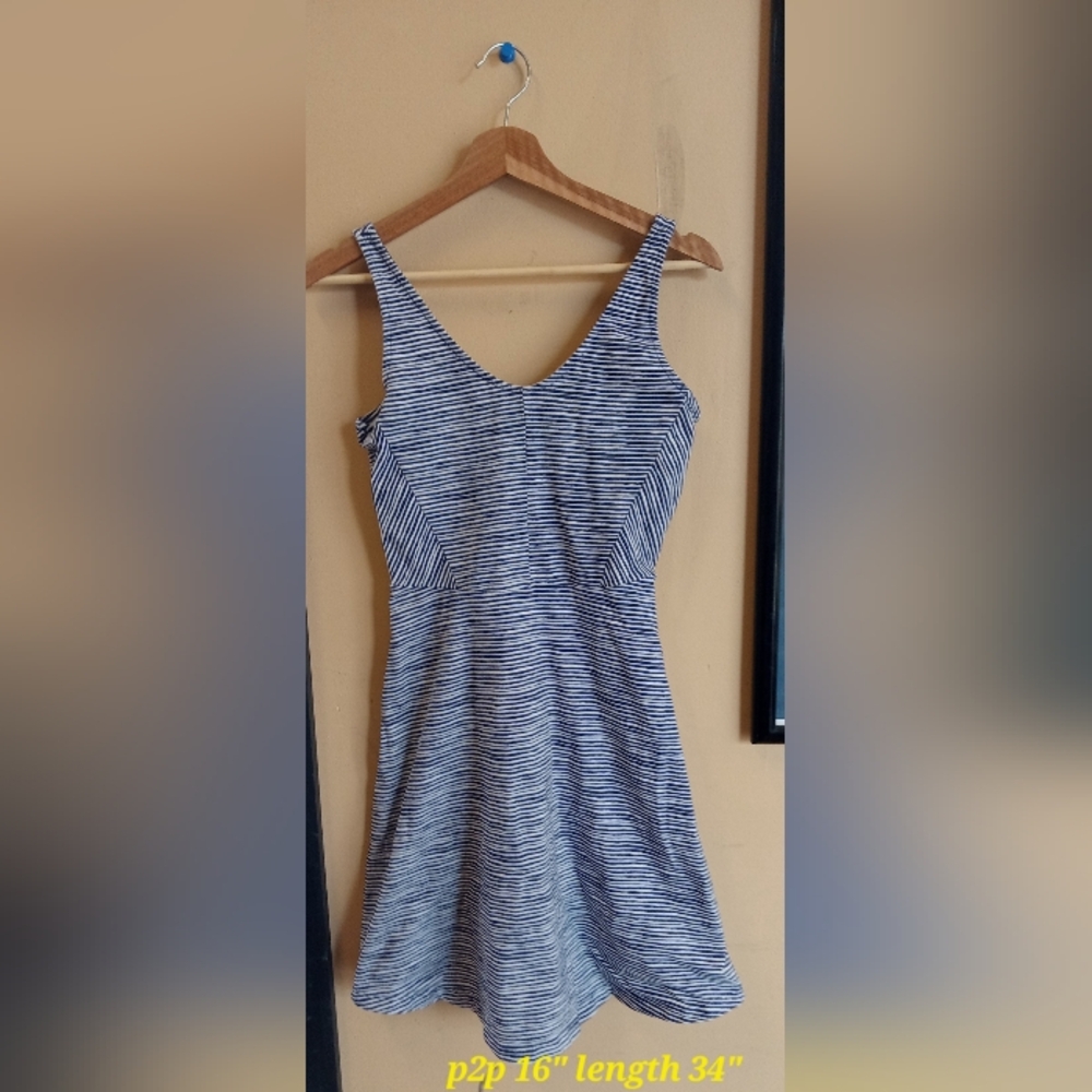Old Navy Navy and White Textured Dress